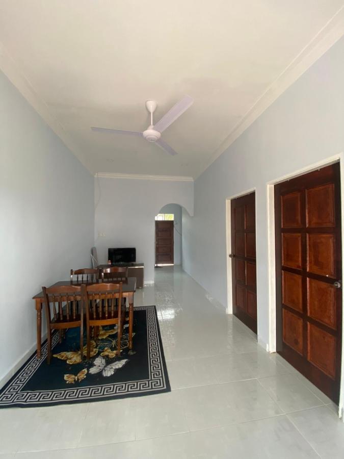 Tok Mek Homestay Setiu Exterior foto